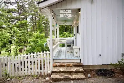 Image de The Enchanted Cottage, Greers Ferry Lake Area