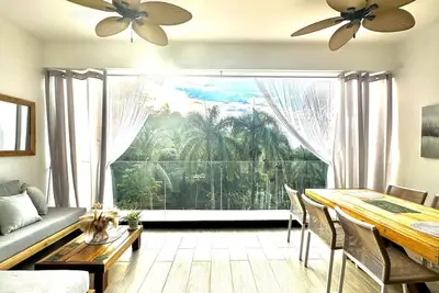 Image de Promo All-New Condo TreeTops & Ocean Views