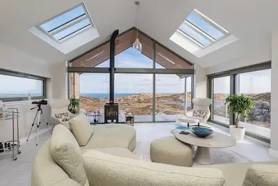Image de Luxurious Isle of Harris Retreat: A Haven of Tranquillity, Comfort, and Unmatched Panoramic Views