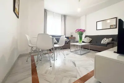 Image de Spacious Apartment, Seneca 4b next to the Center