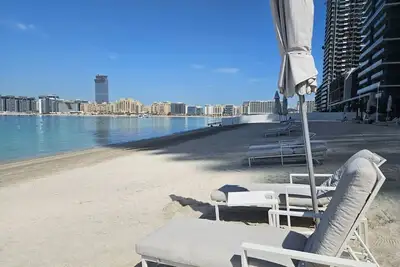 Image de Private beach access vacay lettings Dubai Harbour