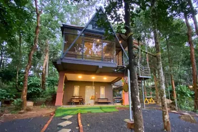 Image de Wildrootstay Aster Chalet