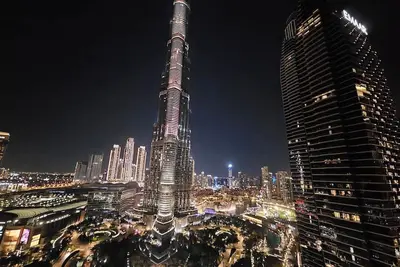 Image de Stunning Burj Khalifa fountain view walk Dubaimall