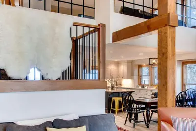 Image de Okanagan - 385 Moonshine Crescent