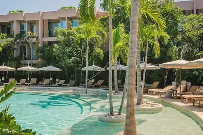 Image de Divine 2br w Pool | Gym | Yoga Classes| Restaurant