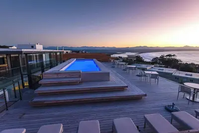 Image de Luxury two-bedroom penthouse in the heart of Plettenberg Bay.