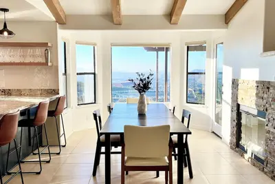 Image de House with Views: spacious 4-bedroom house in perfect Temecula wine country