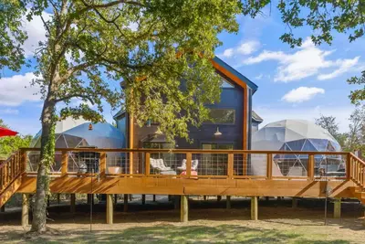 Image de The Bird House | 8 Beds 2 Baths