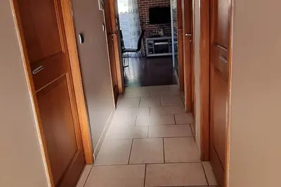 Image de A 10 min du centre ville et du centre thermale, appartement de plain pied