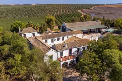 Image de Superbe maison de 10 chambres à.