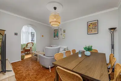 Image de Nouveau : Appartement Lisboa centre-ville 130m2, 3 chambres, climatisation.