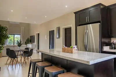 Image de Luxury 2br Loft — Ocean View