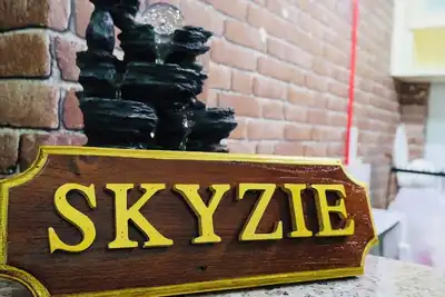 Image de Spacious 5-bedroom 5. 5 bathrooms  townhome in Nimman with airport pick up