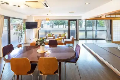 Image de Relaxed and Quiet Parkside Family Apartment in Sapporo | 350m to Subway Station