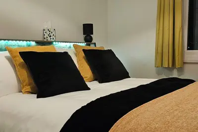 Image de Keep it simple at this cosy studio apartment. Just 4mins walk from the station!