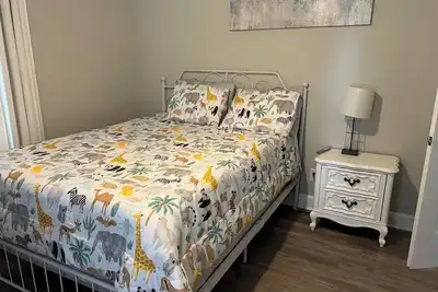 Image de Charming 2-bedroom house with Ac, WiFi in welcoming Elon