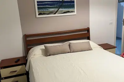 Image de Apartment in the old town near the center and main beaches.