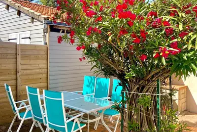 Image de Maison rénovée près de la plage avec jardin clos et parking