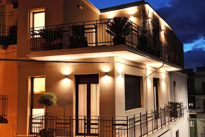 Image de Svr Palace Bronte Citta' Del Pistacchio Etna, Accogliente Palazzetto 3 Case