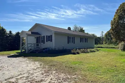 Image de Quiet Country 2 Bedroom Home Near Bellows Falls & Walpole — Easy I-91 Access