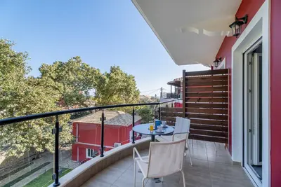 Image de Studio 'Deluxe 2 Adults - B' avec terrasse partagée, Wi-Fi et climatisation