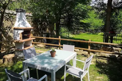 Image de Maison de campagne \"Ardetxal\" avec vue sur la montagne et jardin privé