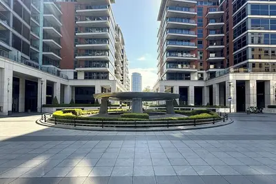 Image de Interior Designed luxury Apartment Adjacent to Chelsea Harbour