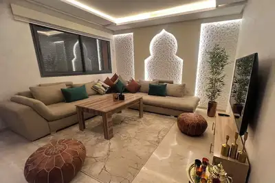 Image de Jolie appartement avec piscine