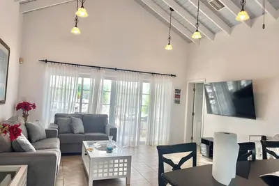 Image de Waterfront 3-bedrooms Villa in Providenciales