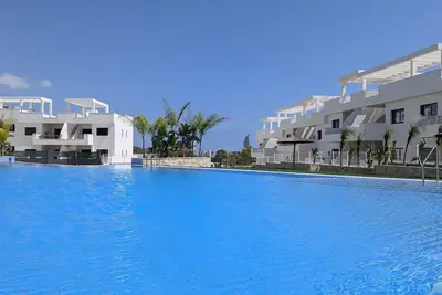 Image de Sunny Hills rooftop apartment