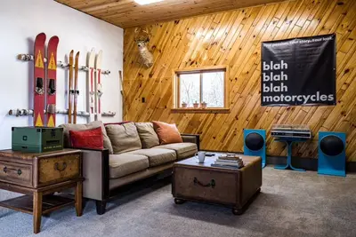 Image de The Lodge at Pine Lake, Sleeps 10, 5 Bedrooms