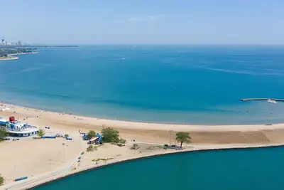 Image de Charming 3-bedroom house with Ac and WiFi in awesome Chicago