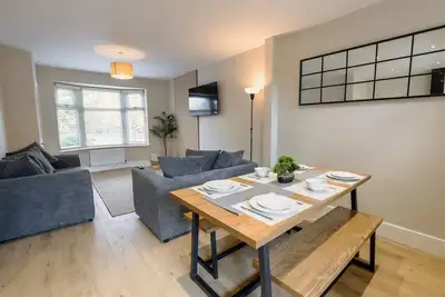 Image de Family-Friendly Cosy Newly Renovated Home in Runcorn Cheshire Chester Liverpool