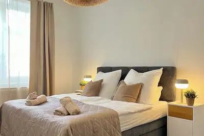 Image de City Home - Top location - 2 rooms - 80sqm - Smart Tv - Wifi - Balcony