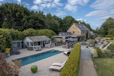 Image de Cotswold  Meadow  is a perfect retreat set in 5 acres of land- pool & hot tub