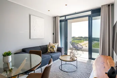 Image de Luxury Bellagio 304 Two Bed with Inverter