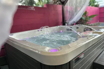 Image de Villa Standing avec un espace Spa privé Baie Mahault
