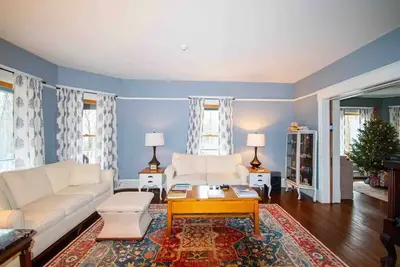 Image de Purple Victorian Vacation Home near Belleayre