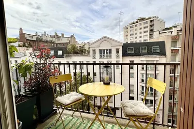 Image de Alesia : 2 pièces par architecte en étage élévé / balcon belle exposition