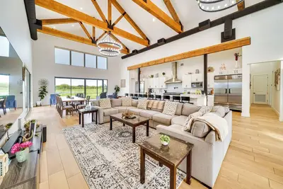 Image de Lakefront Texas Home on Legacy Ranch