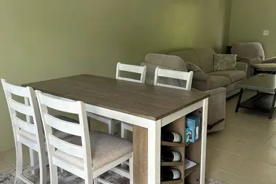 Image de Cozy 1-bedroom condo with Pool and Ac in charming Christiansted. Walk to Beach. \n