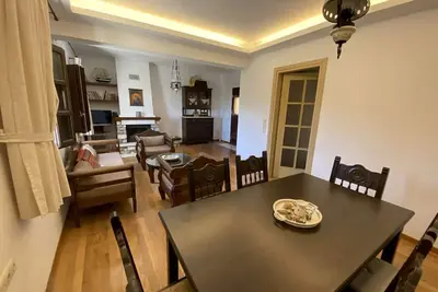 Image de Piecefull country Home in Greek island (Naxos) Oak & Olive seanery\nFree Parking
