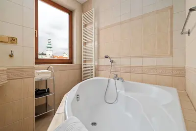Image de Arya- nice 2-bedroom apartment with breathtaking 360° view