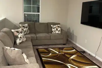 Image de Beautiful brand new 3 bedroom home in Brownsburg neighborhood.