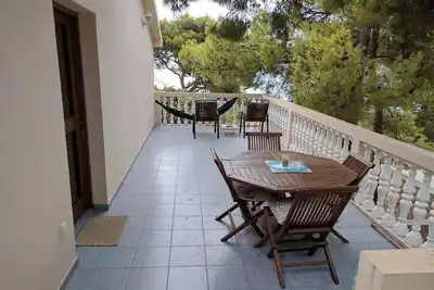 Image de Appartements Var (10512-A3) - Sveta Nedjelja