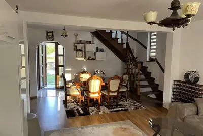 Image de Bucovina-MountainHouse-5br-Fireplace-HotTub-WiFi