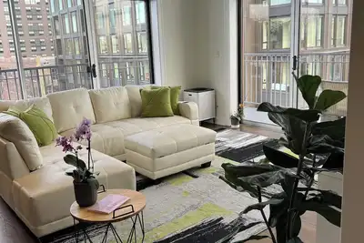 Image de Charming 2-bedroom penthouse with a rooftop in pleasant Chicago with WiFi, Ac