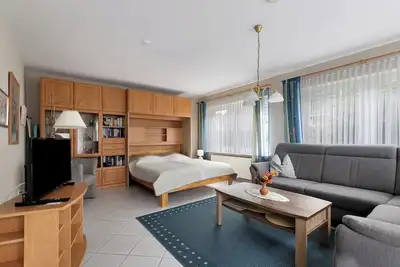 Image de Appartement \"Haus Gartenidylle\" avec terrasse privée, jardin privé et Wi-Fi