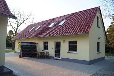 Image de Lakeland vacation home in Geierswalde - House \"Bärwalder See\"