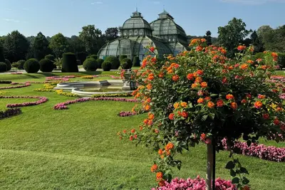 Image de New! Stylish living in a historic ambience near Schönbrunn